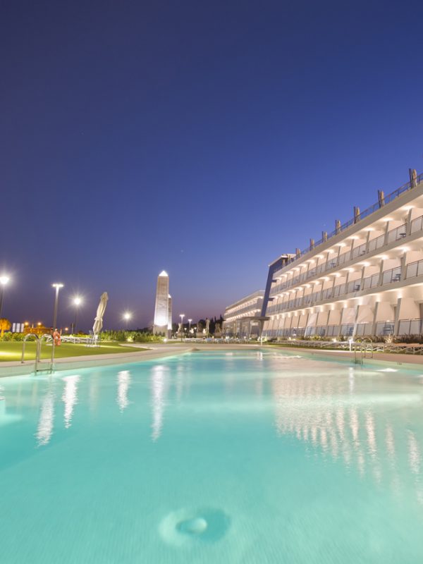 tm-b&e-Alojamiento-Piscina-2